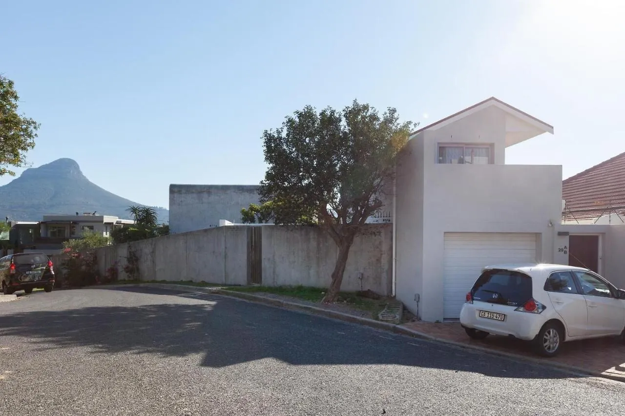 20 Belladonna Avenue Vredehoek Cape Town 2*,  South Africa