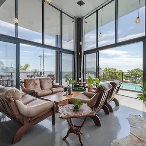 5* Guest house On Ocean View